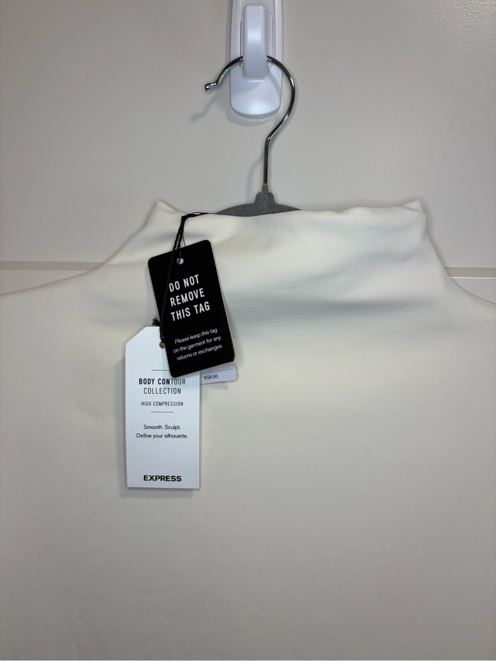 Express Cream Body Contour Turtleneck Long-Sleeve Bodysuit NEW - Picture 5 of 6